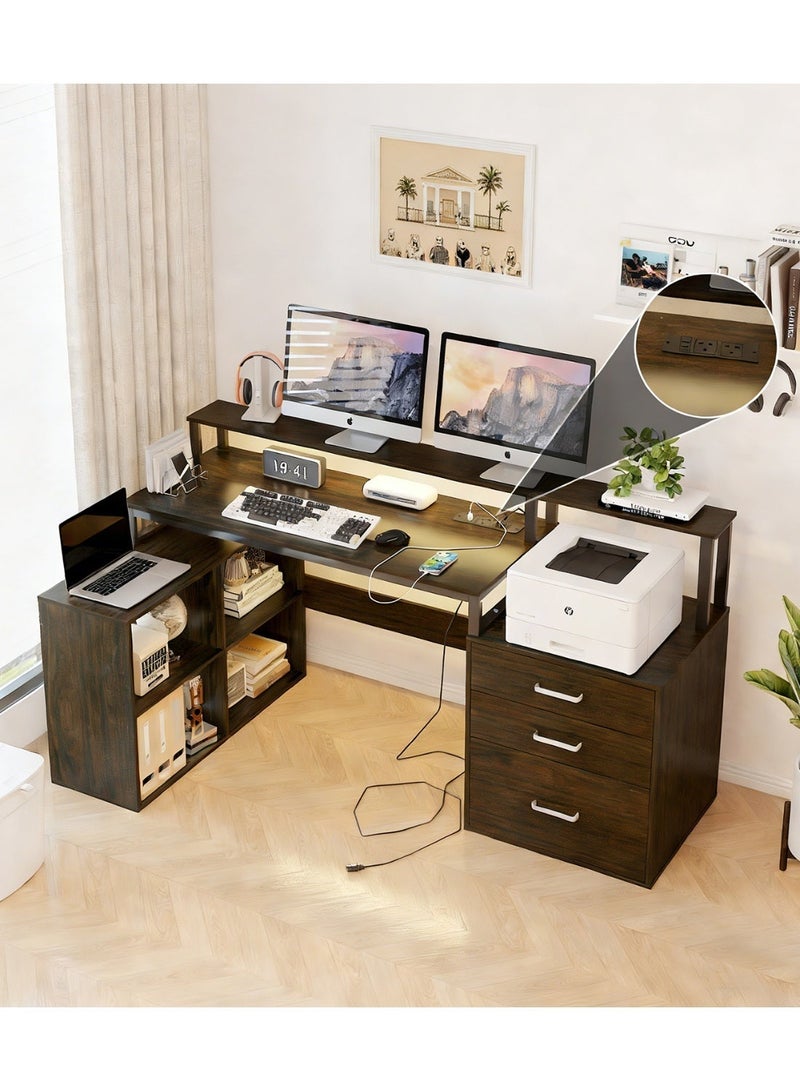 مكتب كمبيوتر على شكل حرف L مع محطة شحن وحامل شاشة وأدراج ورف كتب وسطح مكتب كبير ومكتب منزلي مع خزانة طابعة ومحطة عمل زاوية للمكتب المنزلي والدراسة والألعاب، خشب الجوز، YN125 - Image 1